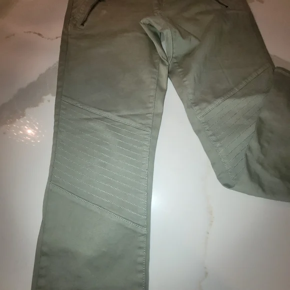 Woman Abercrombie & Fitch Jeans - Picture 3 of 7